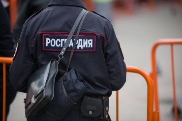 Росгвардия потратит более полумиллиона рублей на хрустальные погоны