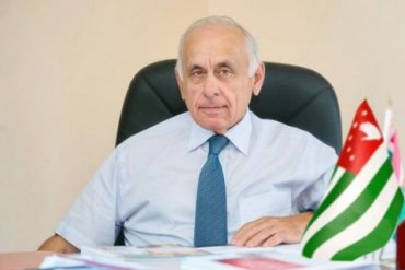 Премьер-министр Абхазии погиб в ДТП