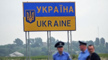 За поездку в Крым в Украине будут сажать в тюрьму