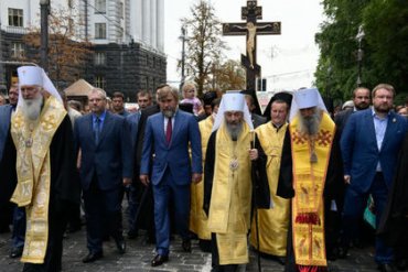 Глава УПЦ МП отказался встретиться с посланниками Вселенского патриарха