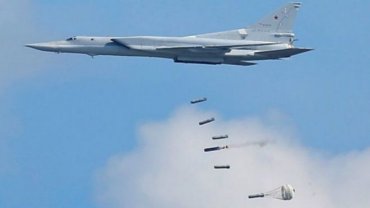 50 российских самолетов разбомбили Крым
