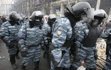 Прокуратура объявила подозрения в разгоне Евромайдана еще двум экс-»беркутовцам»