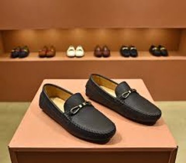 Мужская обувь: как выбирать и с чем носить
