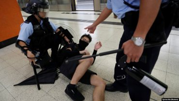 Протест удался? Власти Гонконга планируют отозвать закон об экстрадиции