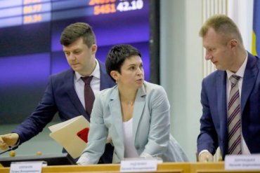 В ЦИК официально прокомментировали представление Зеленского о роспуске