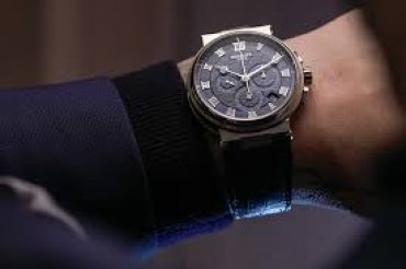 В центре Киева у депутата украли часы за 30 тысяч долларов