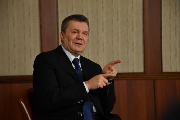 Янукович готовится вернуться в Украину