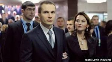 Суд ЕС отменил санкции против сына Януковича