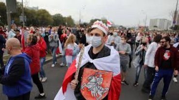 В Минске сто тысяч человек вышли на «народную инаугурацию» Тихановской