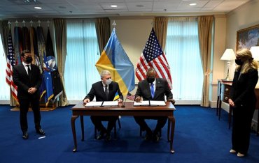 Украина и США подписали документ об оборонной стратегии