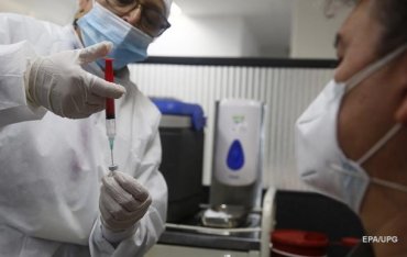 Украинские аптеки получат 1 млн доз вакцины против гриппа