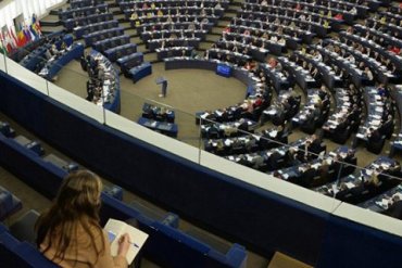 В Европарламенте призывают не признавать выборы в Госдуму РФ