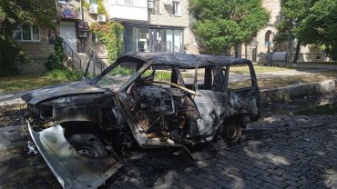 У Бердянську підірвали авто місцевого «коменданта»: що відомо про його стан. Відео