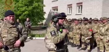 Кадыровцы на Херсонщине держатся подальше от фронта, а на передовую гонят "пенсионеров ЛНР"