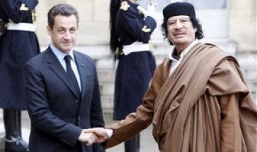 Итальянская газета обвинила Николя Саркози в убийстве