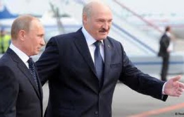 Лукашенко считает, что он лучше Путина