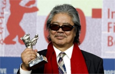 Известный японский режиссер погиб под колесами такси