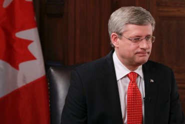 Премьер Канады призвал Януковича прекратить преследования оппозиции