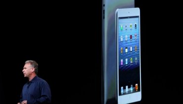 Вице-президент Apple объяснил высокую цену iPad mini