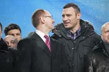 Кто станет лидером оппозиции в Раде – Яценюк или Кличко?