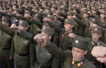 В Северной Корее объявлено полувоенное положение