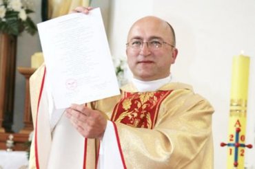 Папа Франциск взял под контроль ситуацию с арестом католического священника в Белоруссии