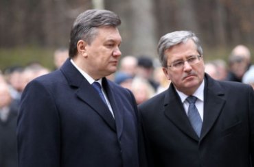 Зачем Янукович так внезапно летит на встречу с Коморовским