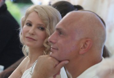Муж Тимошенко заявил об опасности для жизни супруги