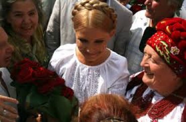 Тимошенко поедет за границу вместе с матерью