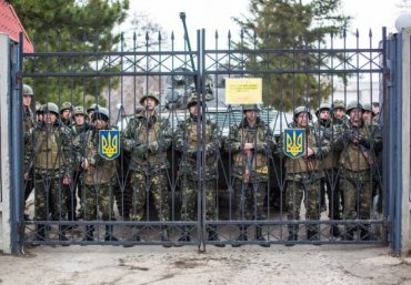 Прокуратура хочет судить восемь экс-министров обороны Украины