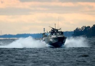 Шведские военные ищут терпящую бедствие российскую подлодку
