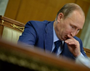 Путин начал эвакуировать свои активы из России