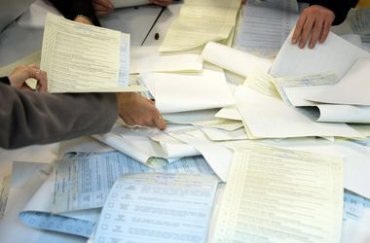 59 округ: В МВД и СБУ поданы жалобы на незаконный вывоз документов из окружкома