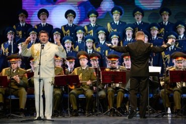 Поляки требуют отменить гастроли хора российской армии