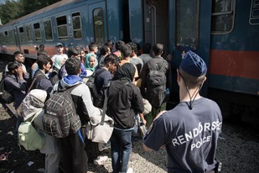 Из ЕС депортируют 400 тысяч нелегальных мигрантов