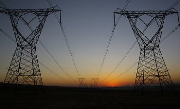 Украина сократила электроснабжение Крыма в два раза