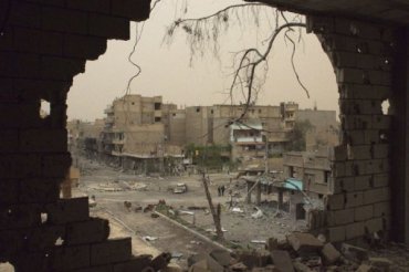 В Сирии во время католической мессы в церковь попал снаряд