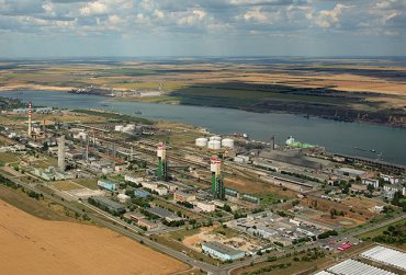 МВФ потребовал срочно продать Одесский припортовый завод