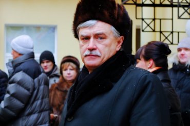 Губернатор Петербурга утвердил размер пайки хлеба на случай ядерной войны