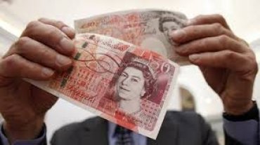 Британский фунт обвалился до минимума за 168 лет