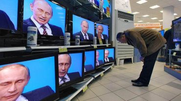 Россияне перестали доверять новостям из телевизора