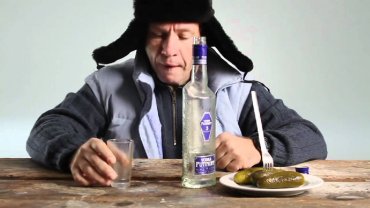 В России водку приравняли к пищевым добавкам