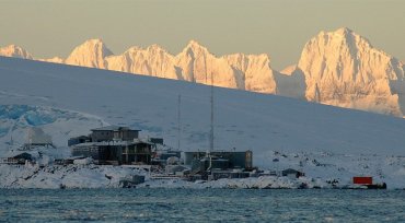 На Северном полюсе нашли тайную военную базу нацистов