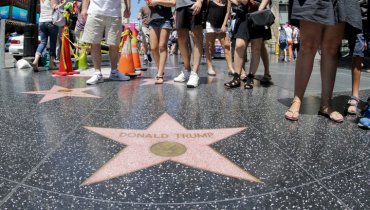 На Аллее славы в Голливуде разбили звезду Трампа