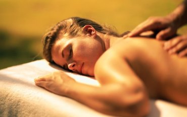 Современный эротический массаж для релакса тела и души