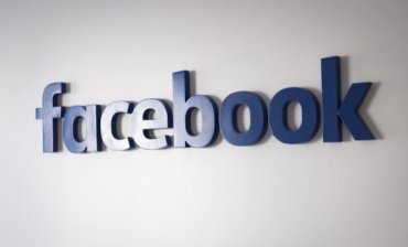 Facebook наймет тысячу человек для проверки политической рекламы
