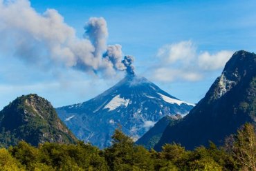 Проснулся вулкан, способный уничтожить половину США: ученые встревожены