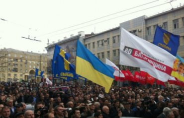 Против 16 украинских партий полиция открыла уголовные дела
