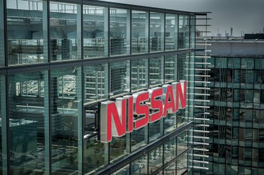Nissan остановил все заводы в Японии