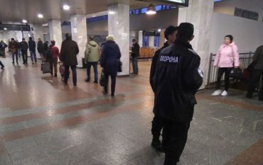 В Киеве эвакуируют Центральный железнодорожный вокзал